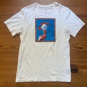 Nike white Nike Air short sleeve sky‎ graphic shirt SIZE S